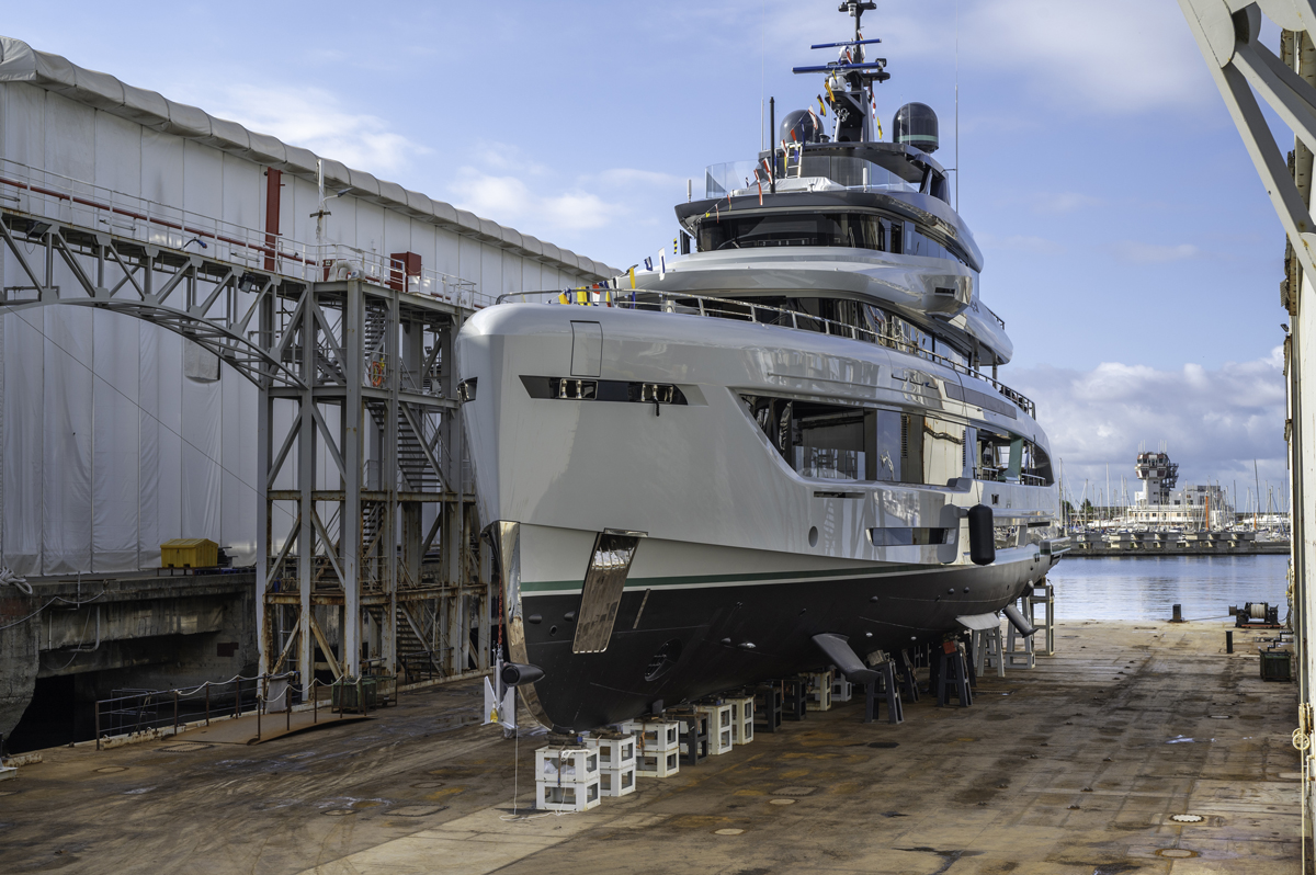 Tankoa Yachts Launches Fully Custom 45-Metre Hybrid Superyacht TX450 in Genoa